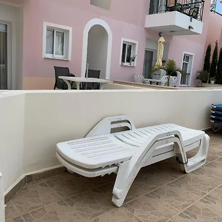 Limnos Gardens * Paphos